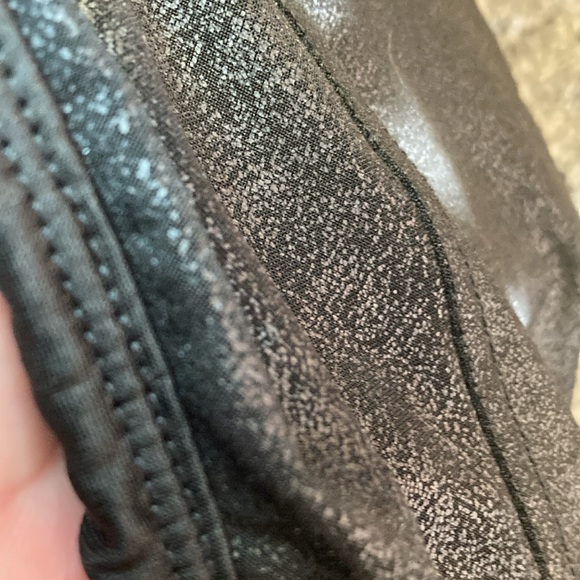 Fashion nova XL feature defining black leggings - Picture 7 of 7